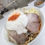 ラーメン荘 歴史を刻め なかもず店 - じゃポン(200g全マシ)