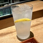 鮨と肴 鵙 - レモンサワー
