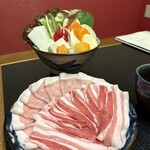 純血統うるまアグーしゃぶしゃぶ金とん - 