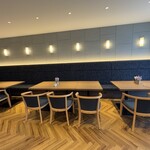 THE R9 DINING - 内観