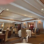 レ セゾン - レ・セゾン店内全景