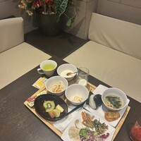 リュクス ダイニング ハプナ - 