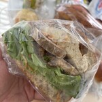 イロハベーカリー - パテカンのサンド