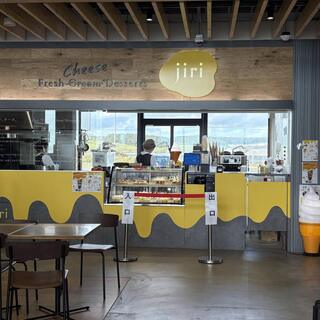 Fresh Cheese Desserts Jiri_2