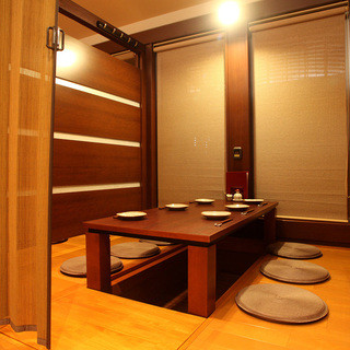 座席 中華 餃子 唐揚げ 笑びす屋 できたてが一番 旧店名 寛や 行橋 居酒屋 食べログ