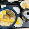 牧のうどん 博多バスターミナル店