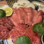 大皿焼肉 老中 - 