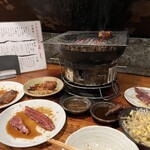 亀戸ホルモン - 