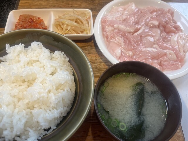 高村屋 浜吉田｜宮城のホルモン焼き専門店