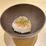 Ecru 117 - ふさこがねの焼きおにぎり