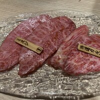 個室 炭火焼肉 本川越 尊 - 