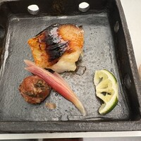 やま中・本店　鮨と日本料理　 - 