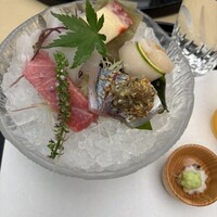 やま中・本店　鮨と日本料理　 - 