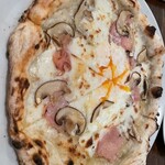 PIZZA BORSA - ビスマルク