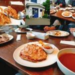 にく家のカレー - ハンバーグカレー