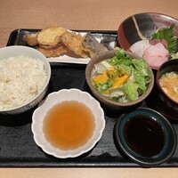 天ぷら 旬和食 あきら - 天麩羅・刺身御膳/2,200円
