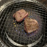 但馬牛とぼく 焼肉処 坐 - 