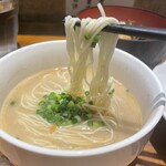 麺や おの食堂 - にゅーんてしてたら