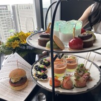 DINING & BAR TABLE 9 TOKYO - 