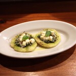 Hachihare - しらすのミニ揚げピザ