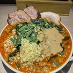 元祖巣鴨式手打ち担々麺まるえ - 