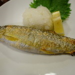 大衆酒場 ひらやま - 子持アユ塩焼