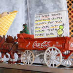 アイスクリンカフェ アーク - コーク馬車の上に、アイスクリンのお品書き