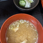 帯広熟成豚丼 北花亭 - ミニ豚汁