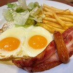 デニーズ - 料理写真: