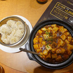 南国亭 - 小籠包と麻婆豆腐