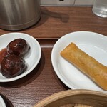 551蓬莱 アルデ新大阪店 - 