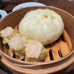 551蓬莱 アルデ新大阪店 - 