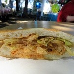 カフェ ポカポカ - アジアンチキンフォカッチャサンド