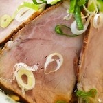 旭川ら～めん むら山 - 正油野菜ちゃ～しゅ～めん（チャーシュー）