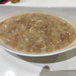 エル パイサノ - フレホレスコンアロス（カナリア豆と豚バラ肉の煮込み）¥1200 (2025年/9月)