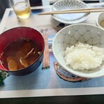 深川 冨士見 - 深川めしのごはんとあさりのお吸い物。