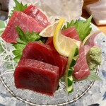 吟醸マグロ - 【日〜木限定】本鮪入りマグロ3種盛り合わせとおつまみセット、日本酒40種を含む飲み放題60分付き@2,500×2