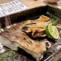実伶 - 