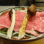 はらまさ - 牛肉と松茸と九条葱のしゃぶしゃぶ