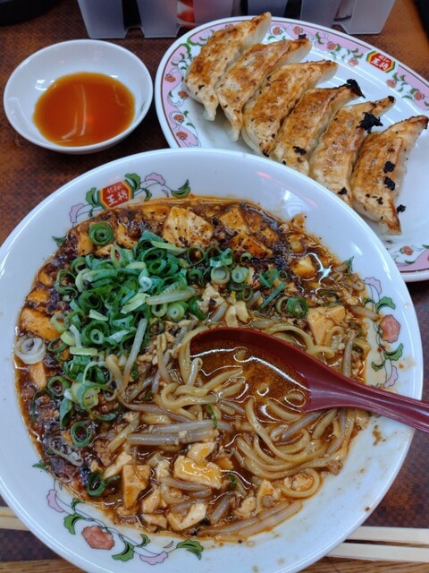 Gyoza no Osho Tsuruhashi Ekimae Ten