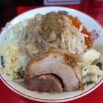 ラーメン 鷹の目 - ・「まぜそば小 豚入り300g(¥1130)」