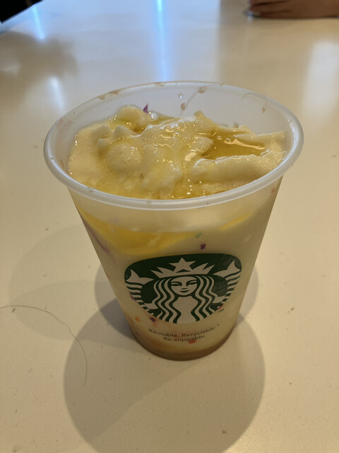 スターバックスコーヒー 上本町YUFURA店 - 大阪上本町/カフェ | 食べログ