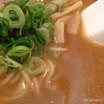 すわき後楽中華そば - ‎2014‎.‎10.‎27(月)‏‎18時半　醤油ラーメン640円(^_^)v　めっちゃ大好きな私のソウルフード