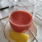 レストラン カスケード - フレッシュトマトジュース