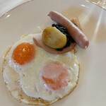 レストラン カスケード - 目玉焼き