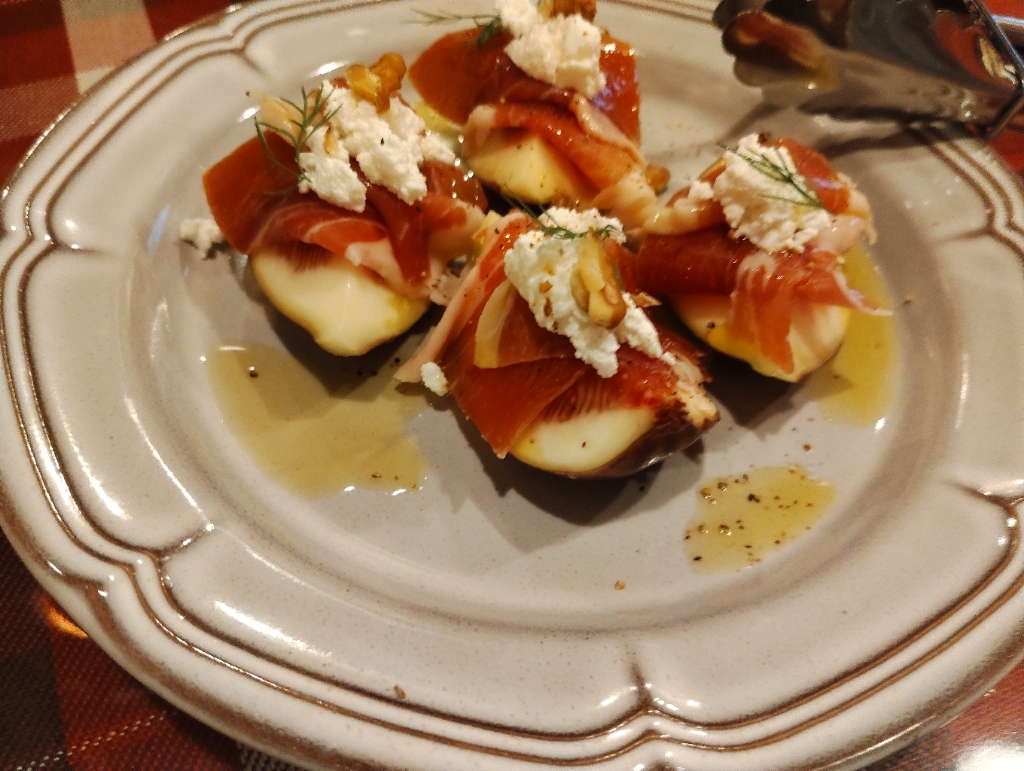 写真 2ページ目 : チャコールバル ジュ （charcoal bar jus） - あおば