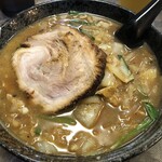 麺処 らふてる - にんにく味噌ラーメン¥1,500-