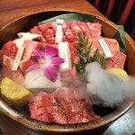 神戸ビーフ焼肉 お加虎 - 