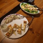MR. & MRS. CAFE - 