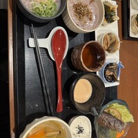 ヒル薬膳粥・ヨル貝料理カイノクチ - 